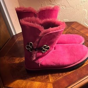 Ugg boots hot pink with gold and black design